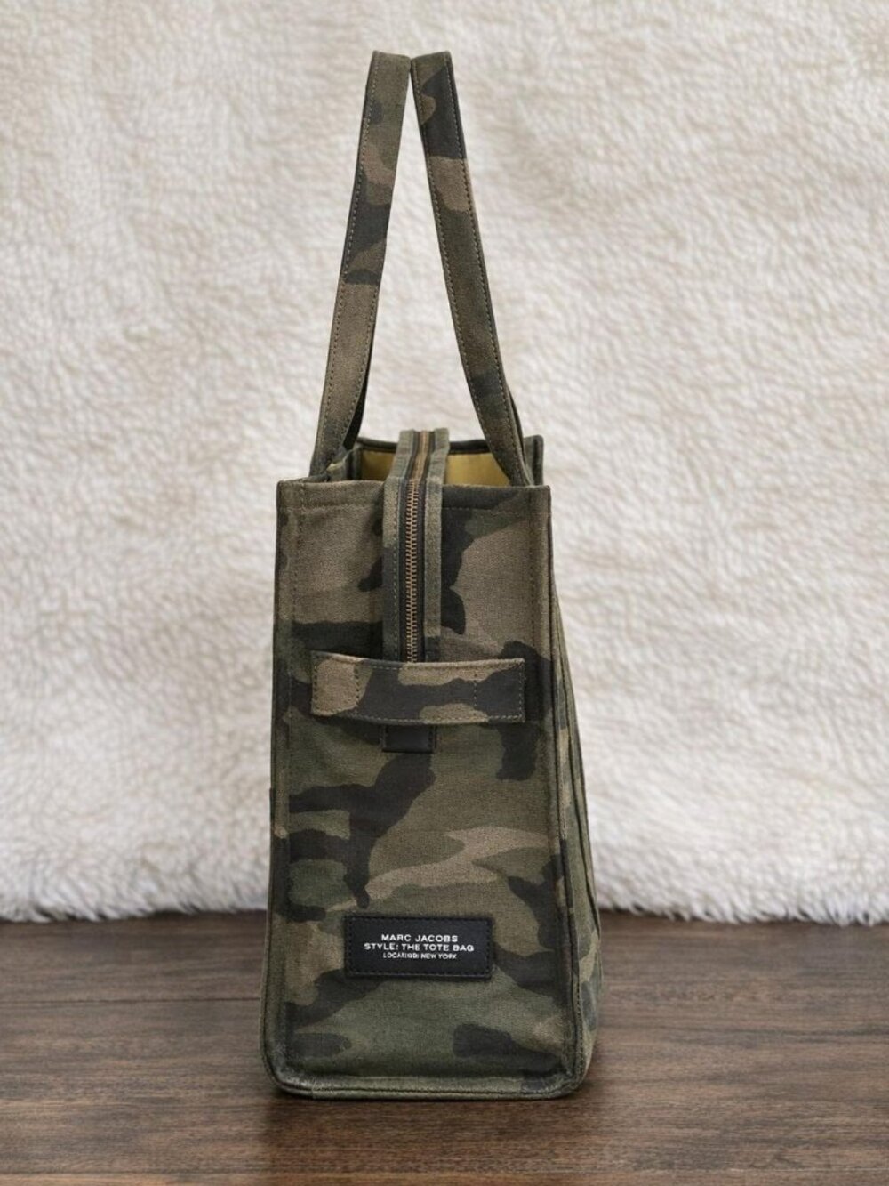 Marc Jacobs The Camo Jacquard Large Tote Bag - Camo Multi - Picture 2 of 11